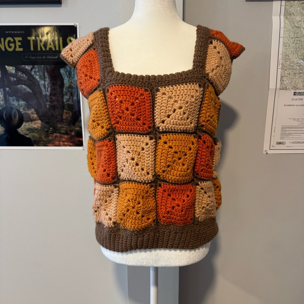 Handmade crochet granny square sweater vest orange brown tan size medium/large